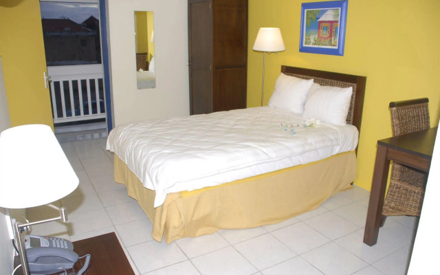 Academy Hotel Curacao