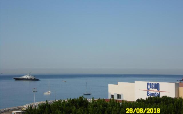 T1 DE CHARME Terrasse VUE MER