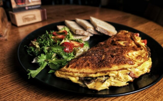 Lord Jack Apartments