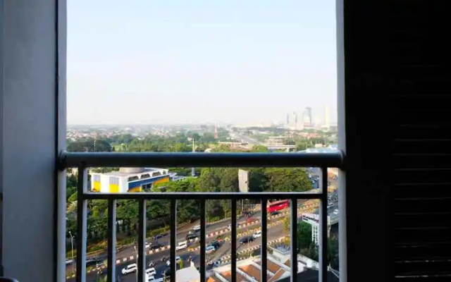 2BR at Great Western Serpong By Travelio