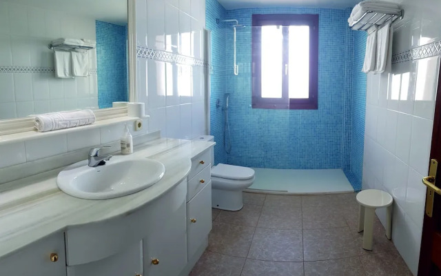 Apartamentos Xaloc HRC