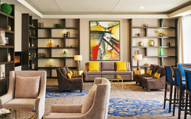 Sheraton Lisle Naperville Hotel