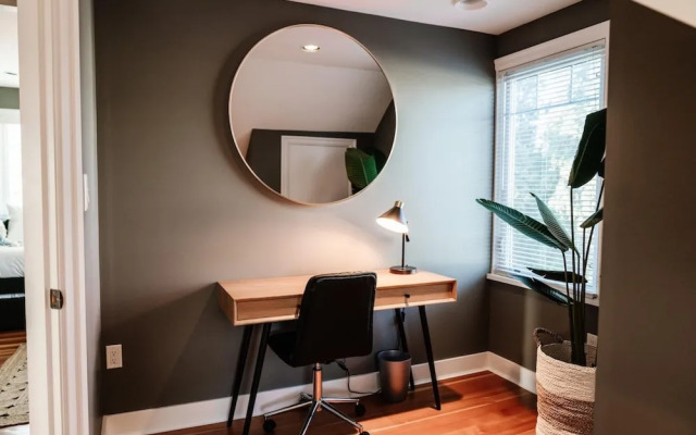 Dt Hot Tub Sauna Huge Yard