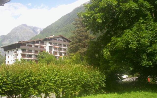 Appartement Chamonix-Mont-Blanc, 3 pièces, 6 personnes - FR-1-517-15