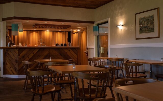 The Dutch Inn