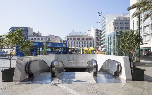 Melia Athens Hotel