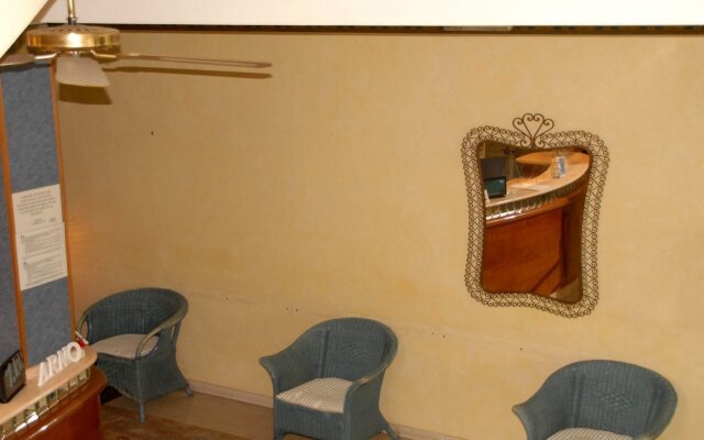 Hotel Arno