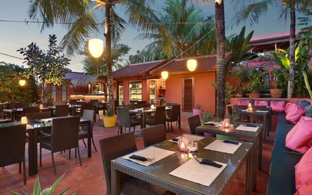 PinkCoco Uluwatu - Constant Surprises & for Cool Adults Only