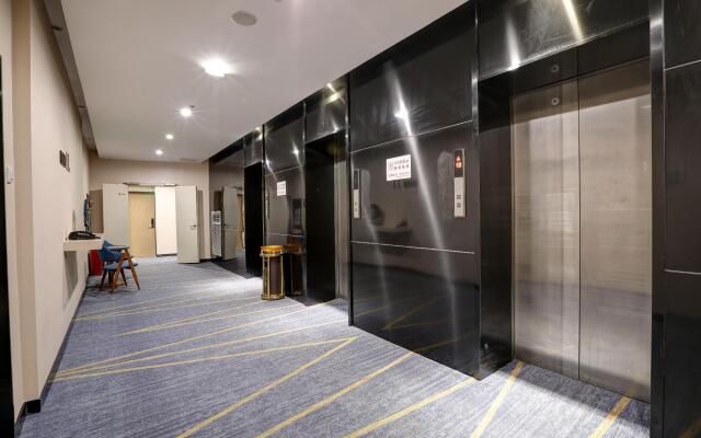 Starway Hotel Zhengzhou Zijingshan Garden Road