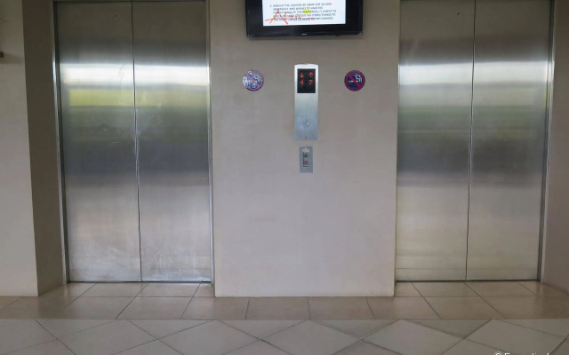 Alicia Tower Residences - Adult Only - Hostel