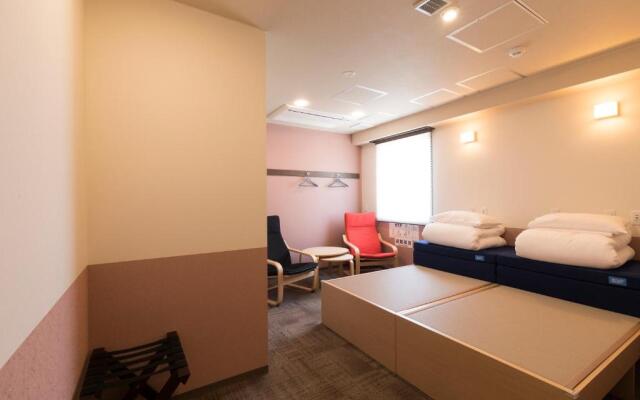 Wild Cherry Blossom-HOSTEL,TOKYO KOGANEI-