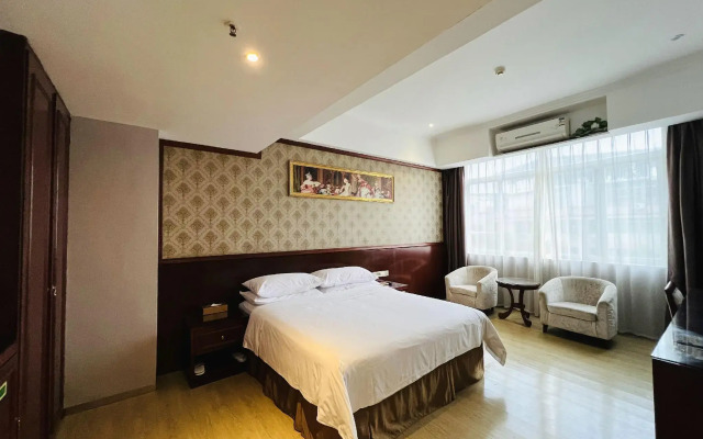 Vienna Hotel Guangzhou Panyu Chimelong Shiqiao Metro Station