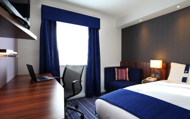 Holiday Inn Express Leeds East by IHG