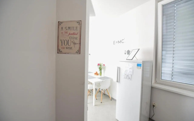 MS Sparrow Hostel