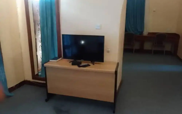 Handmaid Sisters Lodge