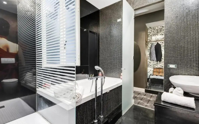 Premium Private Suites