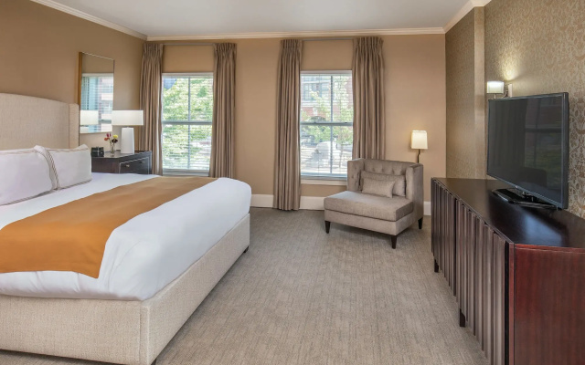Portland Regency Hotel & Spa