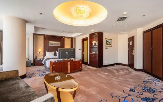 East River International Hotel