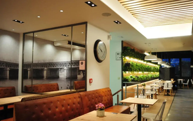 Hotel Aitana