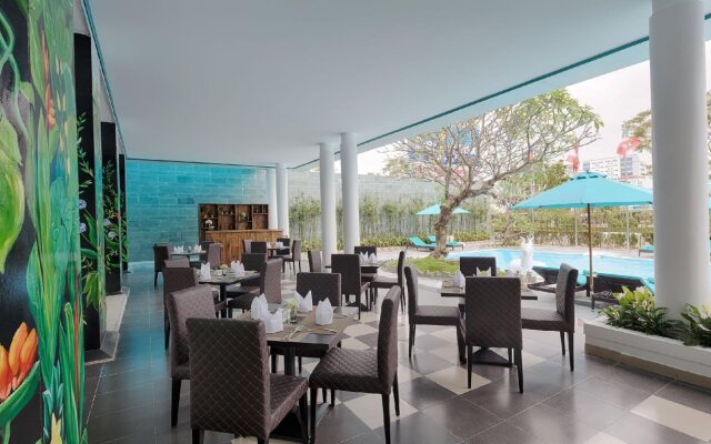 Flora Beach Hotel & Spa
