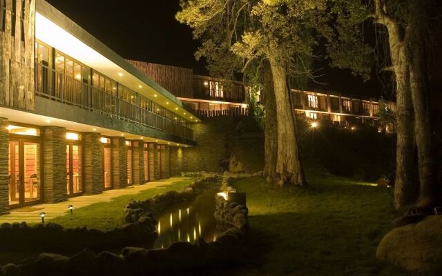 Arrebol Patagonia Hotel