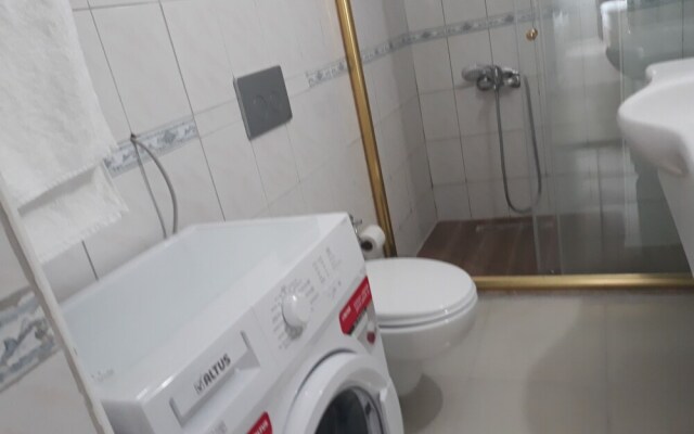 Golden Spark Apart Hotel