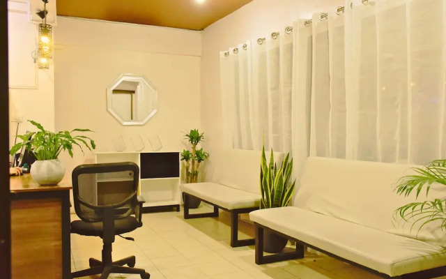 Arzo Hotel Makati