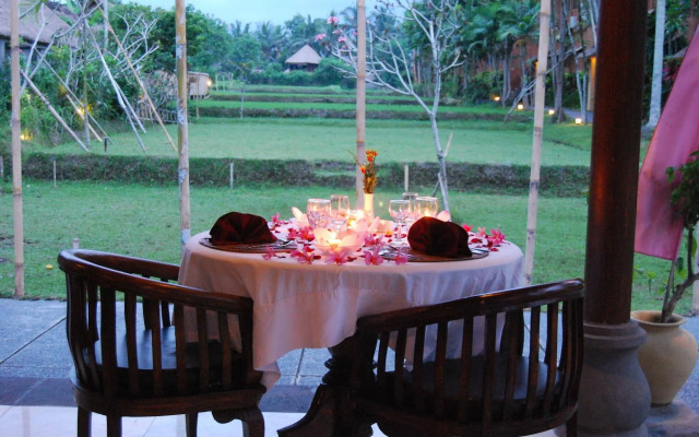 Saren Indah Hotel