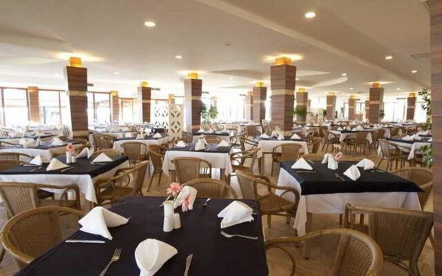 Club Hotel Turan Prince World - All Inclusive