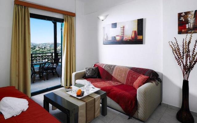 Erivolos Studios & Apartments