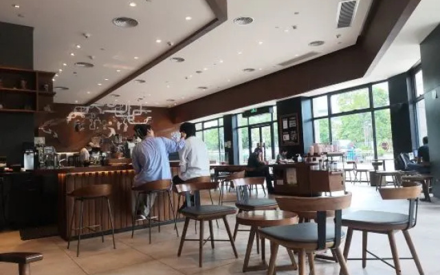 Mercure Yimao Apartment (Shenzhen North Railway Station)