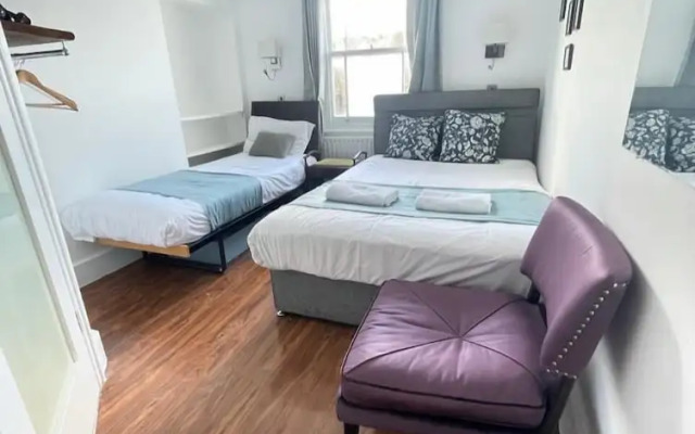 Hyde Park Apartments