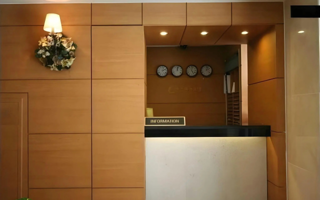 L'S Hotel