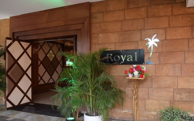 Hotel Kanha's Palm Springs