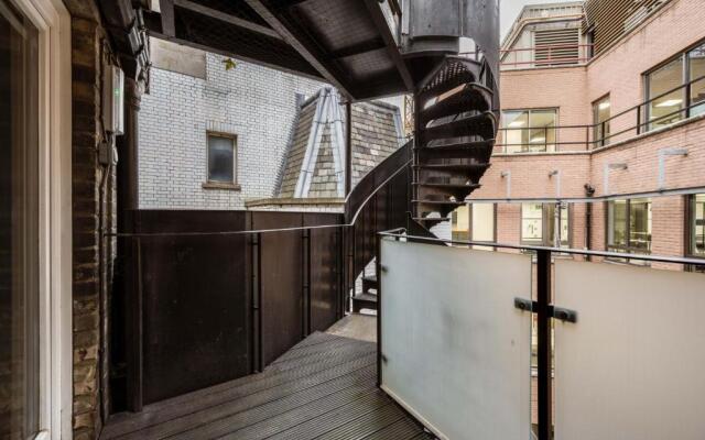 Apartment 4, 48 Bishopsgate by City Living London