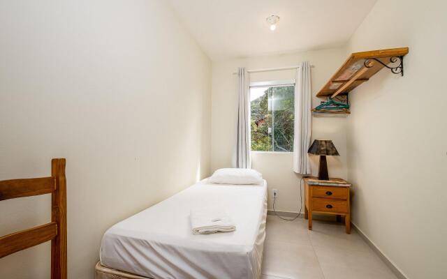 Casa arborizada em Floripa SME230