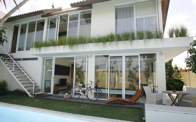 Villa A Villa