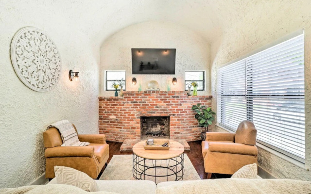 Stunning Jacksonville Getaway w/ Backyard!