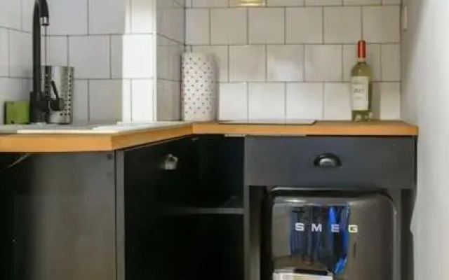 CALDERON - Studio in Centre at Universitate & Old Town