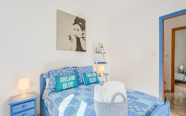 Comfy Holiday Home in Denia near Playa Beach