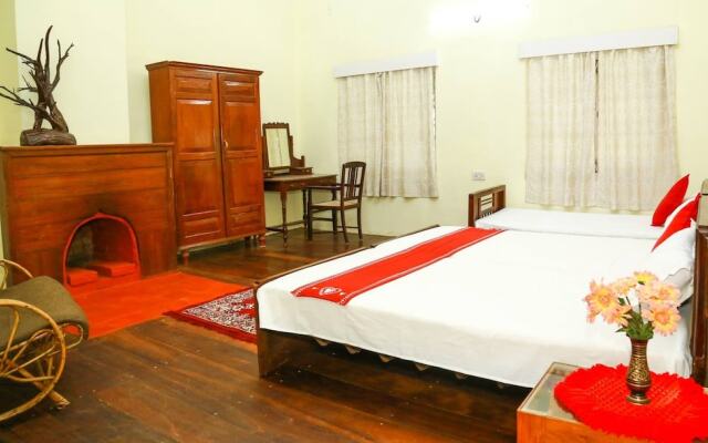 Deluxe Double Room In British Bungalow