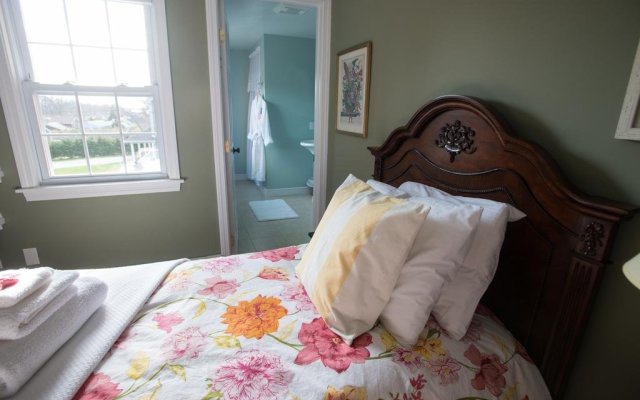 Bristol House Bed & Breakfast Inn