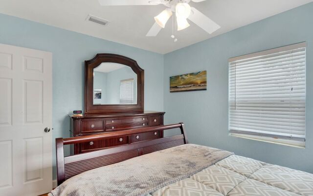 1505 Citrus Street Home by RedAwning