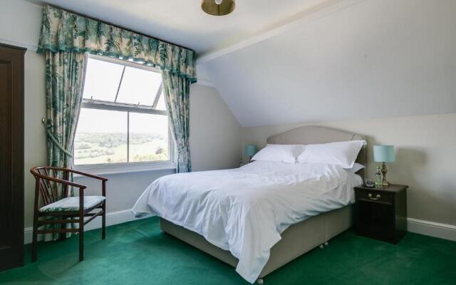 Cleeve Hill Hotel