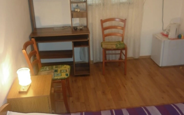 Rosmarinus Rubic studio