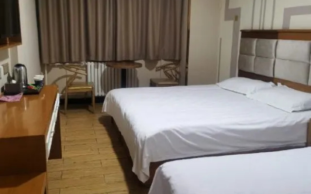 Ease Hotel (Beijing Yuegezhuang Bridge)