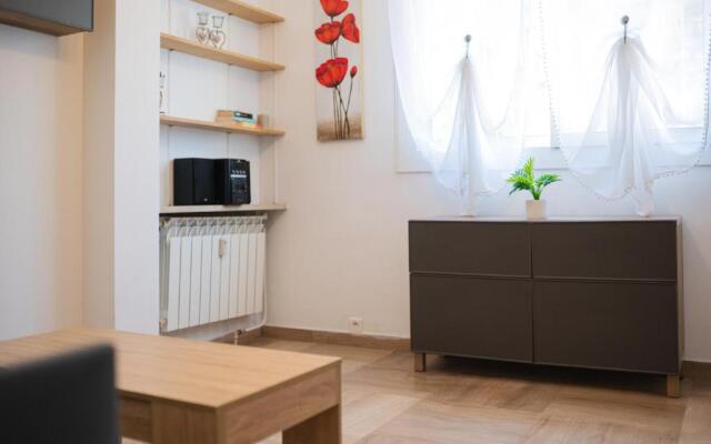 Cosy Studio Soleia, 50m from sea side