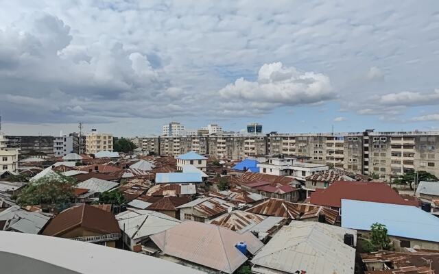 Ayaa Apartment