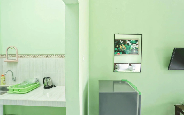 RedDoorz @ Kerobokan Canggu