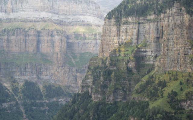 Valles Blancos Best Biescas